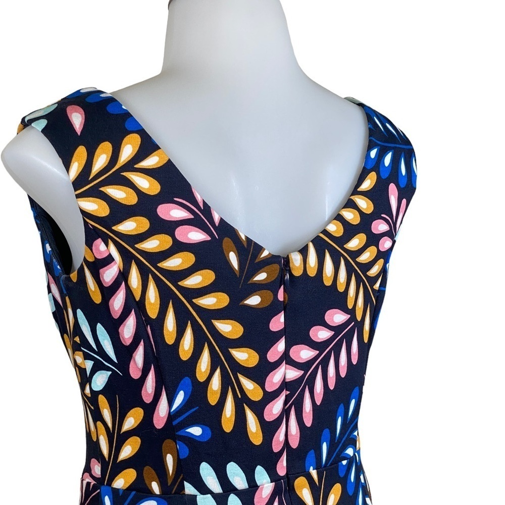 Boden Mary Sleeveless Print Midi Dress - Picture 14 of 14